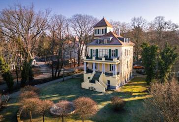 Vorschaubild Villa