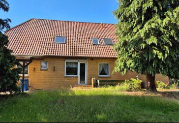 3-Familienhaus in zentrale Lage
