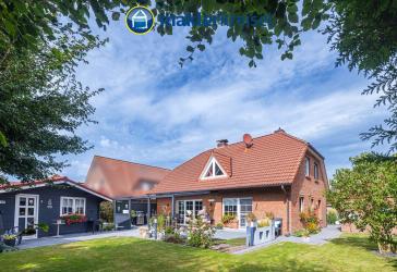 Modernisiertes Einfamilienhaus mit Garage in bester Sackgassenlage von Esens