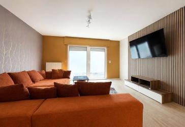 Reihenmittelhaus in Creußen mit kleinem Garten und Einzelgarage!
