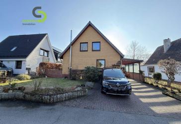 Charmantes Einfamilienhaus - umfangreich saniert mit Tiny House, Doppelgarage und viel Platz