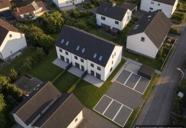Neubau-Reihenendhaus mit eigenem Garten in Nürnberg-Worzeldorf