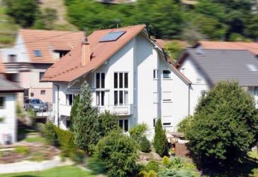 Provisionsfreies Einfamilienhaus mit Sauna, Kamin und Garten