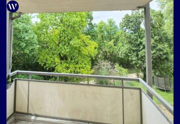 Willkommen Zuhause - 3-Zimmer-Wohnung + frisch renoviert + neuer Vinyldesign-Boden + Balkon