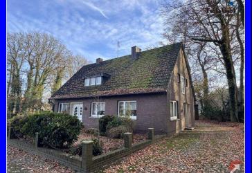 *** Einfamilienhaus in Hüven mit viel Potenzial! ***