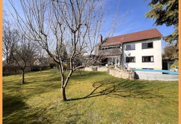 Außergewöhnliches Anwesen direkt am historischen Alten Kanal - 3 Fam.-Haus + Bungalow + Baugrund