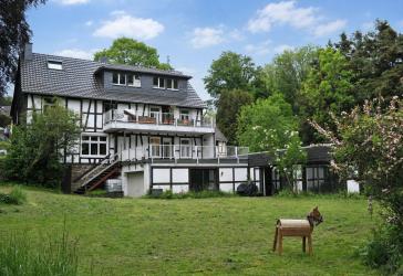 Vorschaubild Mehrfamilienhaus