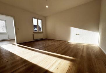 Erstbezug nach Sanierung - Neuer Boden/Küche/Bad/Fenster - Zentrale Lage in Heilbronn