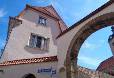 Wohnen auf dem historischen Marktplatz unweit vom Geiseltalsee entfernt!!!