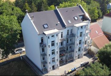 Großzügige Familienwohnung mit 5 Zimmern, zwei Bädern und zwei Balkonen in Mölkau