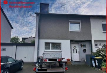 * * * Ein Haus für die junge Familie * * *