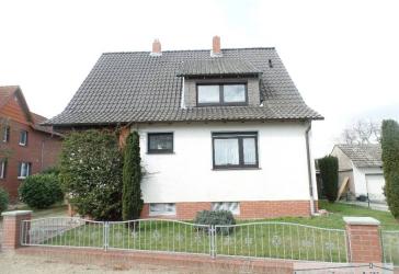 KF 15 - EFH/ ZFH mit Anbau - gr. Garten, Vollkeller, XXL-Garage, Carport - sehr guter Preis!