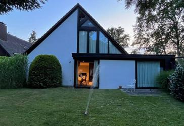 Freistehendes Architektenhaus in Bonn - Holzlar, Erich Schneider-Wesseling