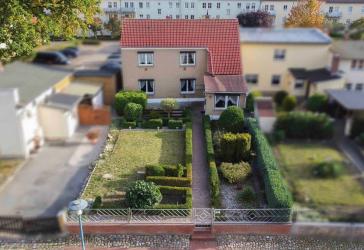 Vorschaubild Reihenendhaus