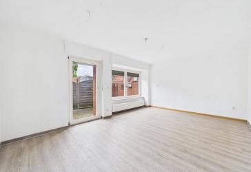 Gartenwohnung: 3-Zimmer-Erdgeschosswohnung mit sonniger Terrasse und Garten