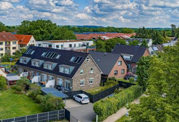 Familienfreundliches Wohnen im modernen Reihenhaus mit Garten in beliebter Lage von Kaltenkirchen