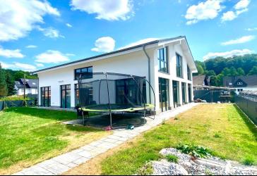 Provisionsfrei! 'Premium-Immobilie in 53809 Ruppichteroth (NRW)'