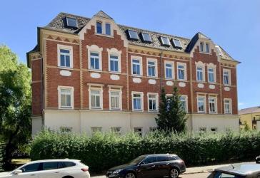 Vermietete Wohnung mit Balkon nahe Elbe-Park in Dresden