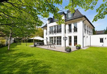 Vorschaubild Villa