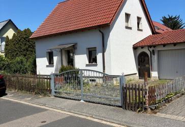 Einfamilenhaus mit 1044qm Grundstück