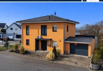 Modernes Einfamilienhaus mit Smart-Home, Sauna & großzügiger Terrasse