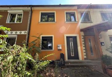 Kleines, gepflegtes Reihenmittelhaus mit Einbauküche, Studio und Garten in Frankenthal