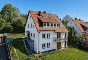 Geräumiges Wohnhaus mit Garten in traumhafter Lage von Kulmbach