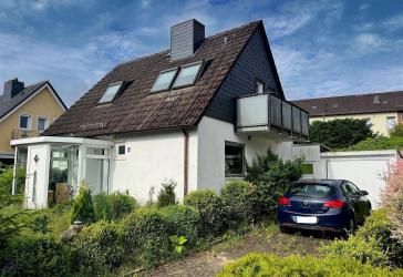 Einfamilienhaus in beliebter Wohnlage mit Wintergarten