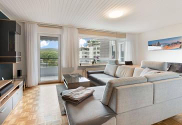 Lichtdurchflutete 3-Zimmer-Wohnung mit Westbalkon und Wohlfühlcharakter