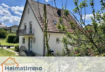 Familienhaus mit Garten & Garage - ruhig gelegen in Jettingen-Scheppach und sofort verfügbar