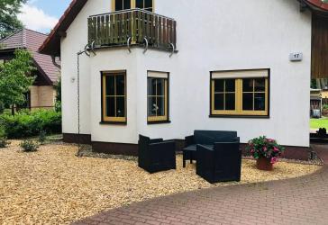 Miete auf Zeit: Haus mit Sauna, Garten und Gästehaus