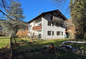 Vorschaubild Mehrfamilienhaus