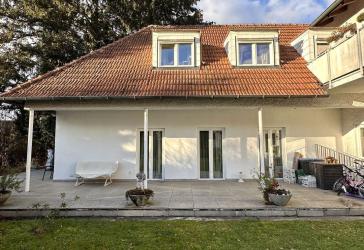 Katip | Gehobene Ausstattung auf zwei Ebenen - 5 ZKB, Terrasse, Kamin, uvm..