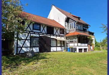 Wohnen mit Stil, großzügiges 1-2 Familienhaus sofort verfügbar