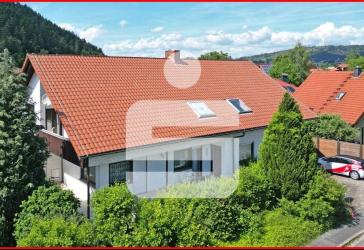 Großzügiges Wohnen in der Nähe von Kronach!