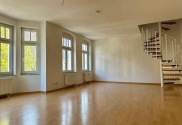 4-Zimmer Maisonette Whg | Privatsphäre auf zwei Ebenen- urbanes Leben direkt vor der Tür
