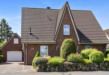 Gepflegtes Einfamilienhaus mit zwei Wohneinheiten in attraktiver Wohnlage in Niebüll
