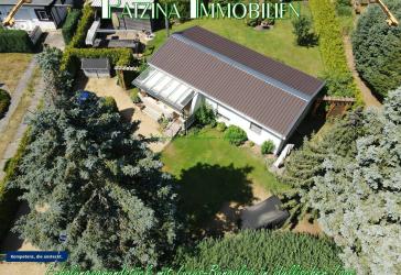 Erholungsgrundstück mit Luxus-Bungalow in idyllischer Lage