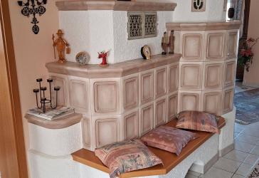 VHB!! 3 Zimmer DG-Wohnung in 3 FMH Nähe Stadtzentrum von Bruchsal!