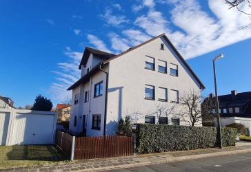 Gepflegte 4 Zimmer Wohnung mit schönem Süd-Balkon in guter Lage von 90547 Stein-Deutenbach