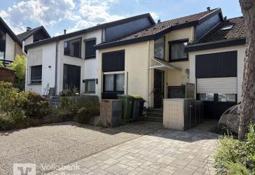 Bad Honnef-Zentrum interessantes Einfamilienhaus mit kleinem Garten in TOP-Lage!