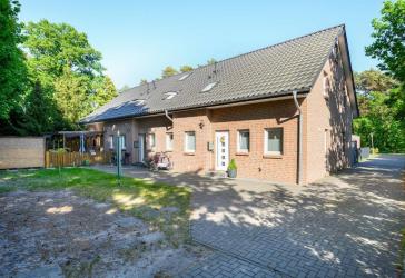 Vorschaubild Reihenendhaus