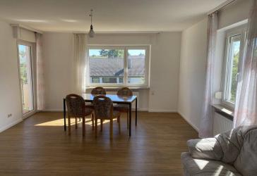 schöne, sonnige und sanierte 3,5 Zi-Wohnung in Trossingen mit Terrasse und großem Garten