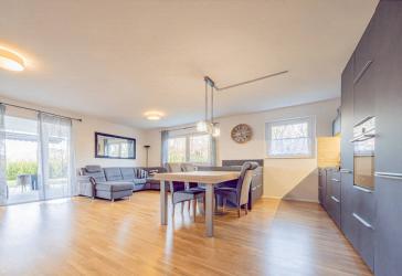 +++ AVERNET - ERDGESCHOSS, GARTEN, QUALITÄT - MODERNE WOHNUNG MIT IDEALEM SCHNITT IN RHEINFELDEN +++