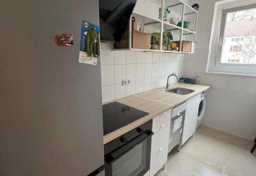 WG-Zimmer FREI - keine komplette Wohnung - frisch renoviert!! Nähe Altstadt & S-Bahn Spandau