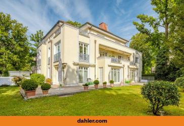 Luxus-Wohnetage in moderner Neubauvilla in Grunewalder Bestlage