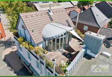 + 5PLUS + LEBEN. ARBEITEN. GENIESSEN: DURCHDACHTES WOHN- UND GESCHÄFTSHAUS IN ALSDORF / HOENGEN +++