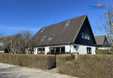 Gepflegtes Wohnhaus mit 3 Wohneinheiten