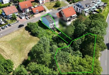 DIETZ: Junges Familienhaus mit 837 m² großen, idyllischen Waldgrundstück in Laufach!