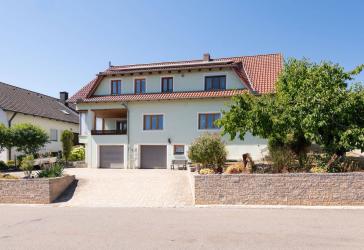 Vorschaubild Mehrfamilienhaus